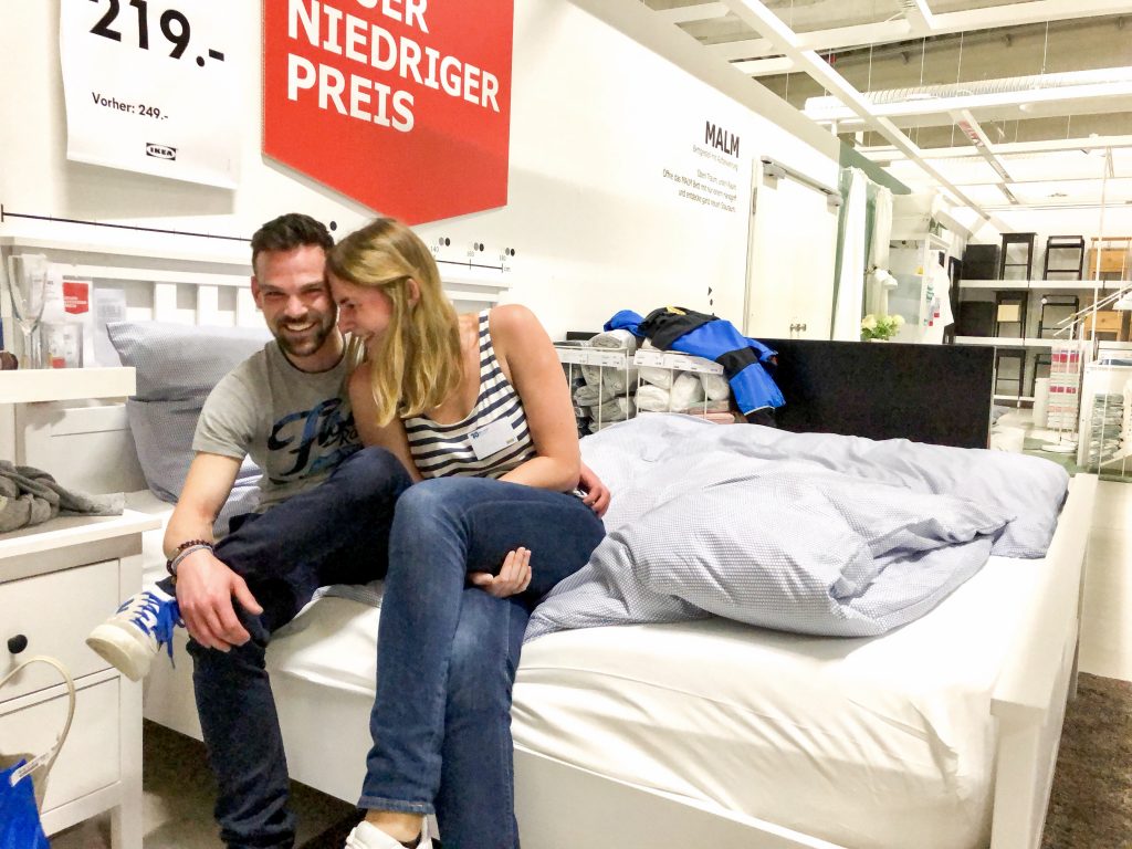 Eine Nacht Im Ikea